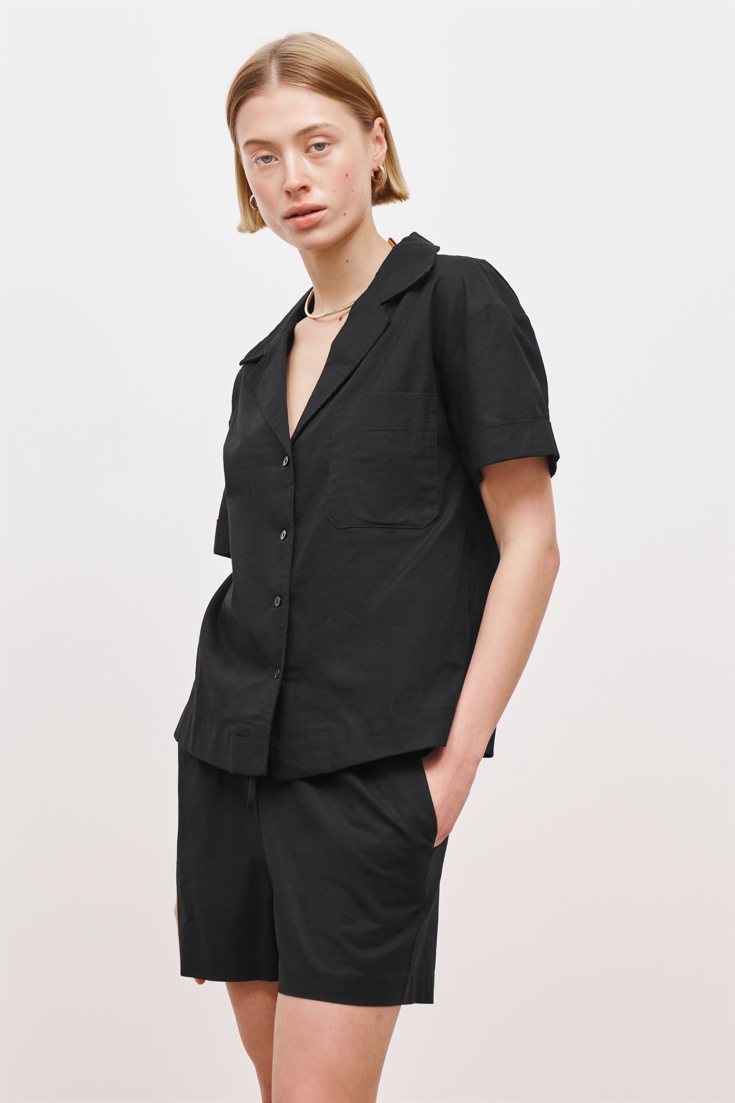 Linen Short Sleeve Bowling Shirt - Black