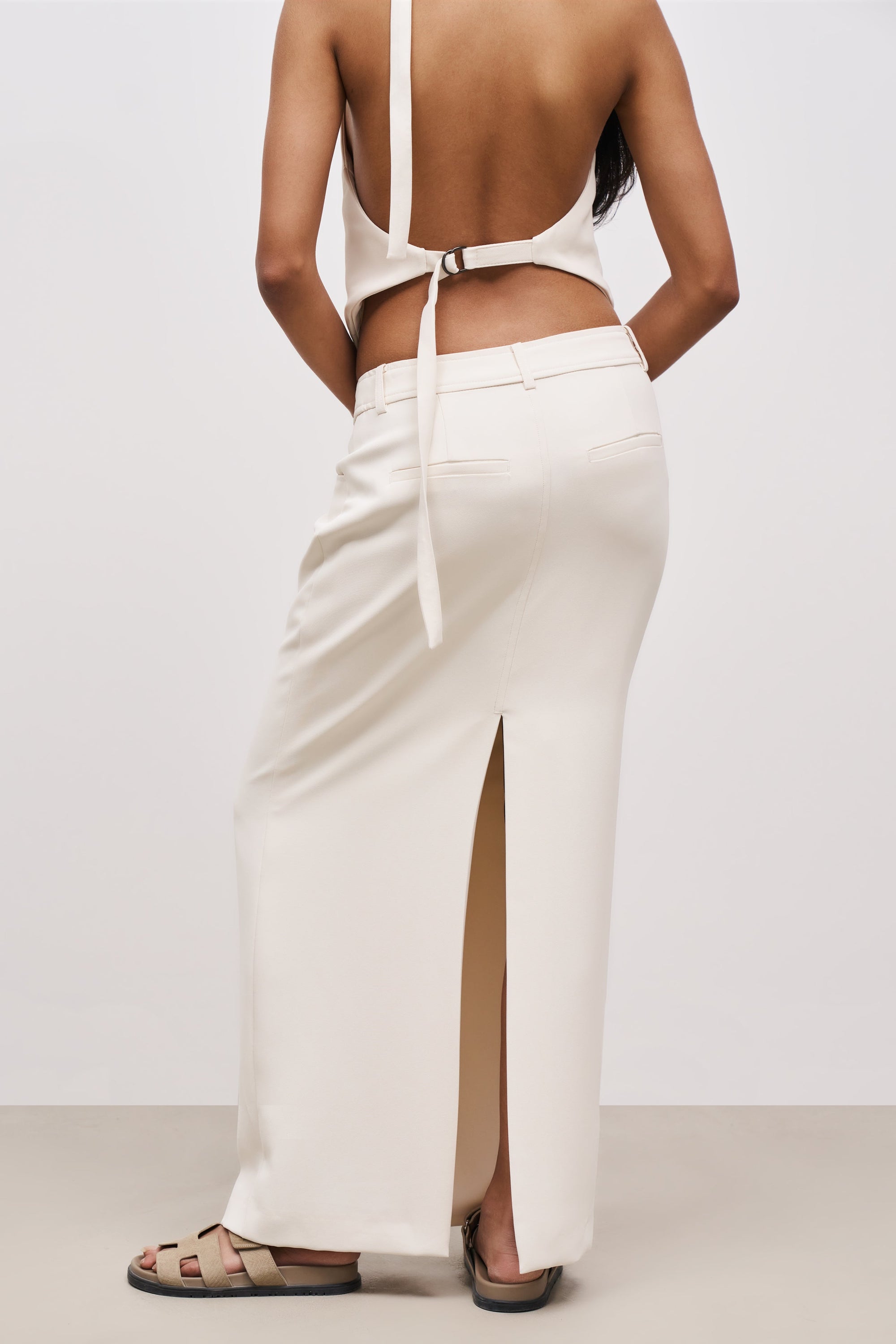 Mid Rise Effortless Maxi Skirt - Cream