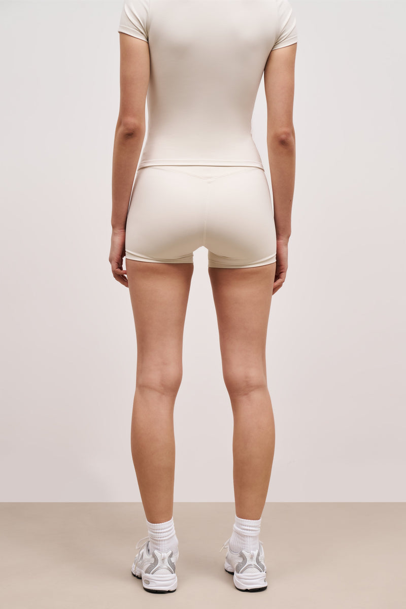 Base Sculpting Shorts - Tofu