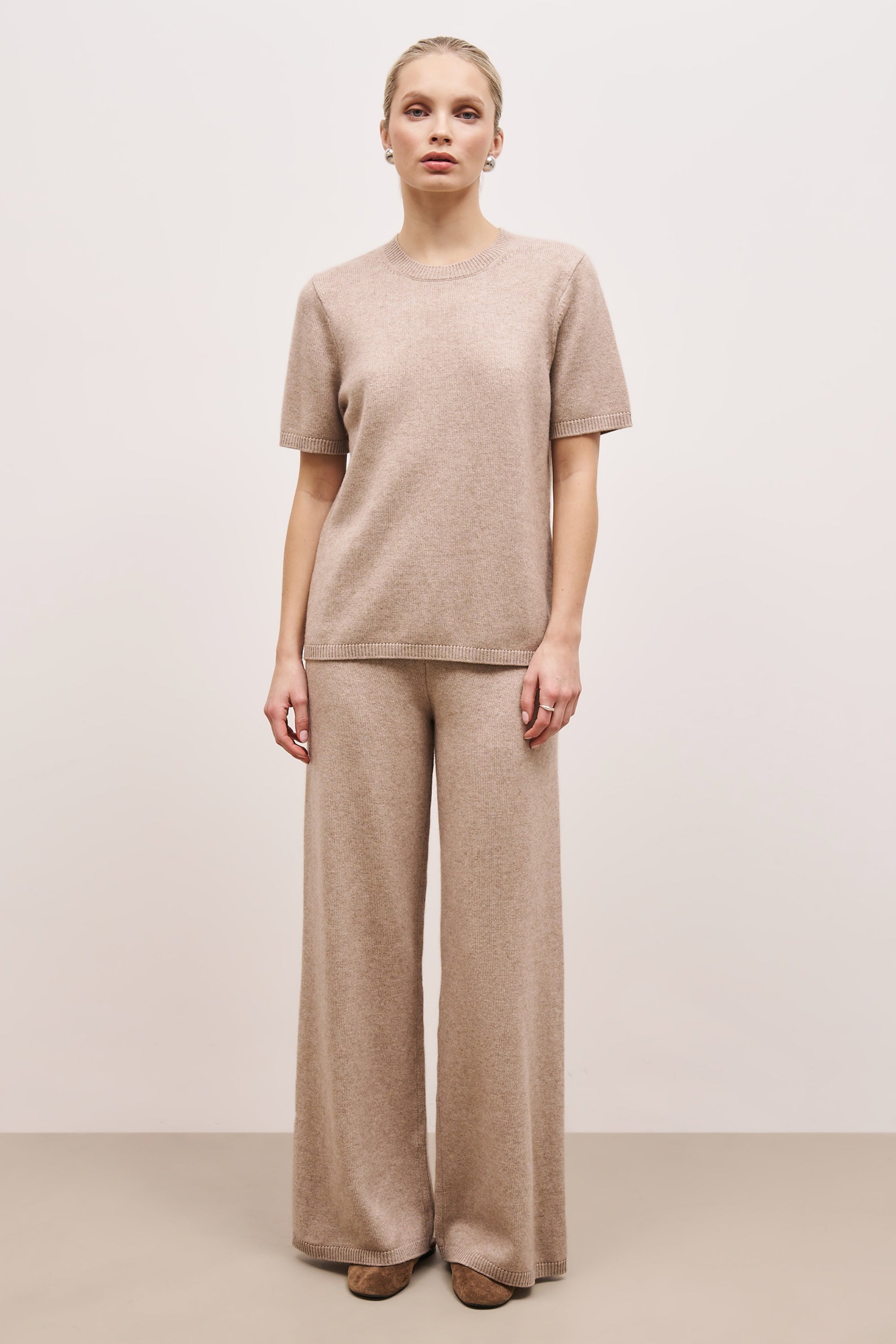 Cashmere Blend Relaxed T Shirt - Stone