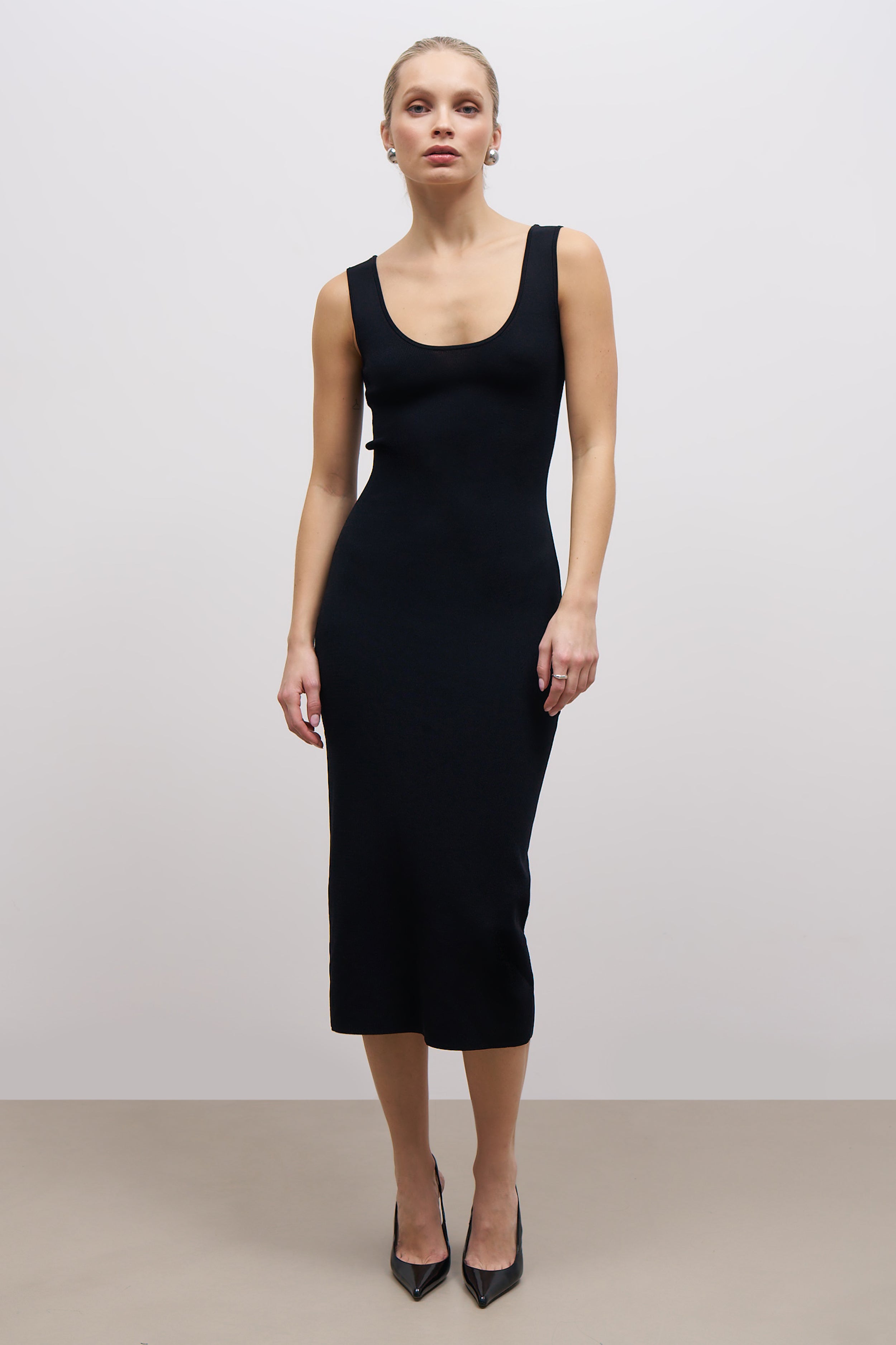 Scoop Neck Knit Midi Dress - Black