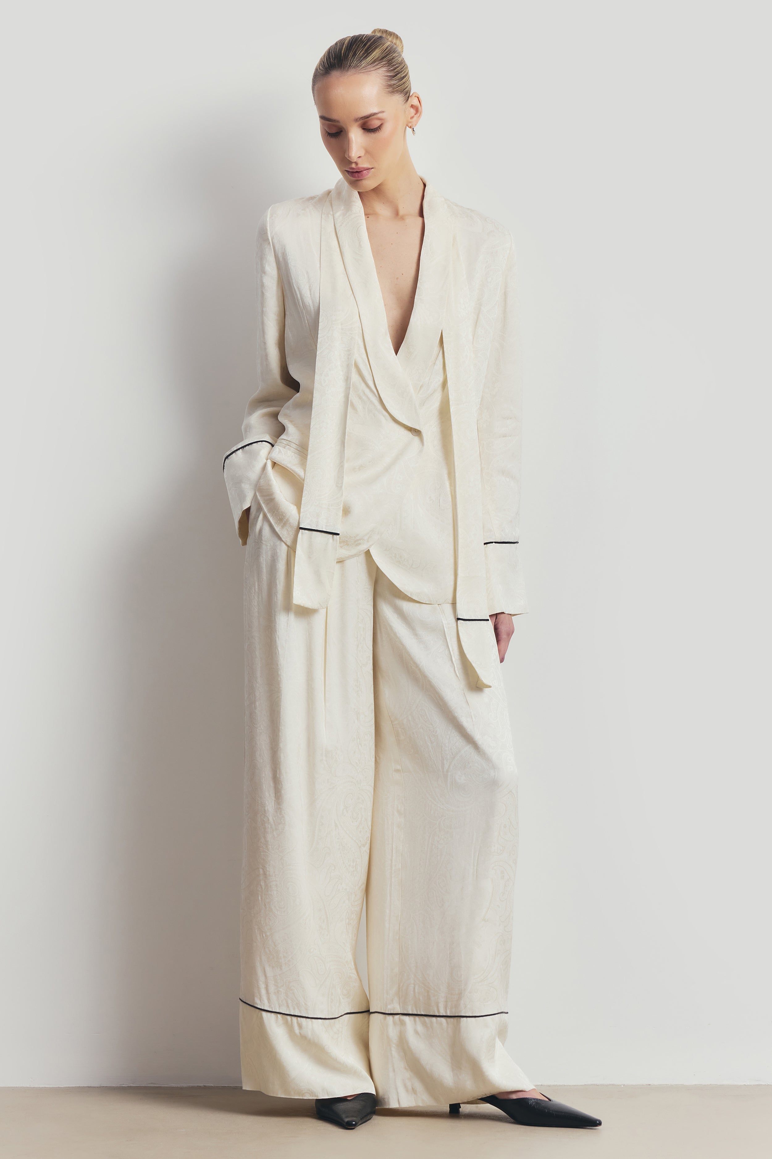 Shawl Collar Jacquard Blazer with Scarf - Cream