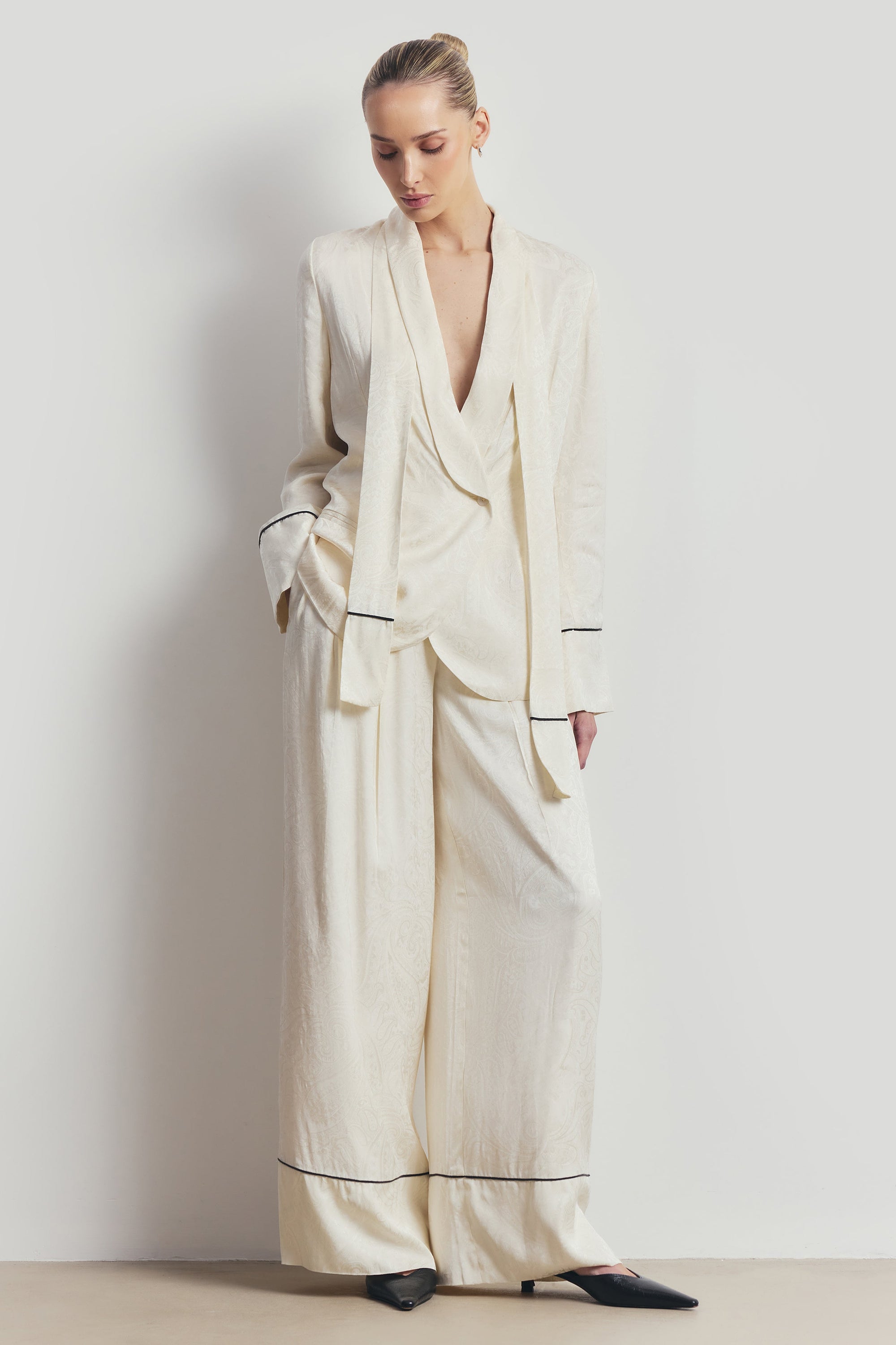 Pleated Jacquard Wide Leg Trousers - Cream