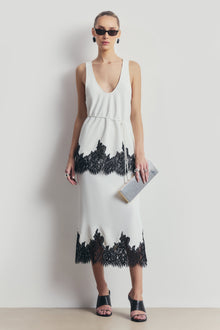 Lace Hem Scoop Neck Longline Top - White