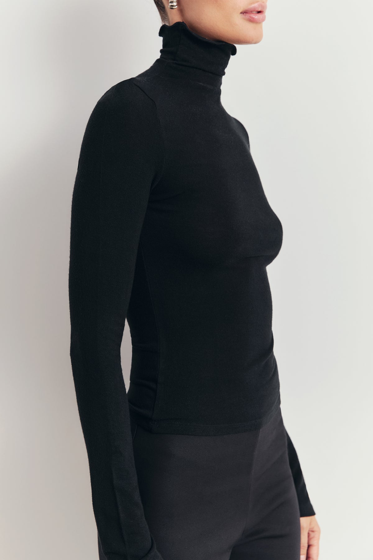 High Neck Longsleeve Top - Black