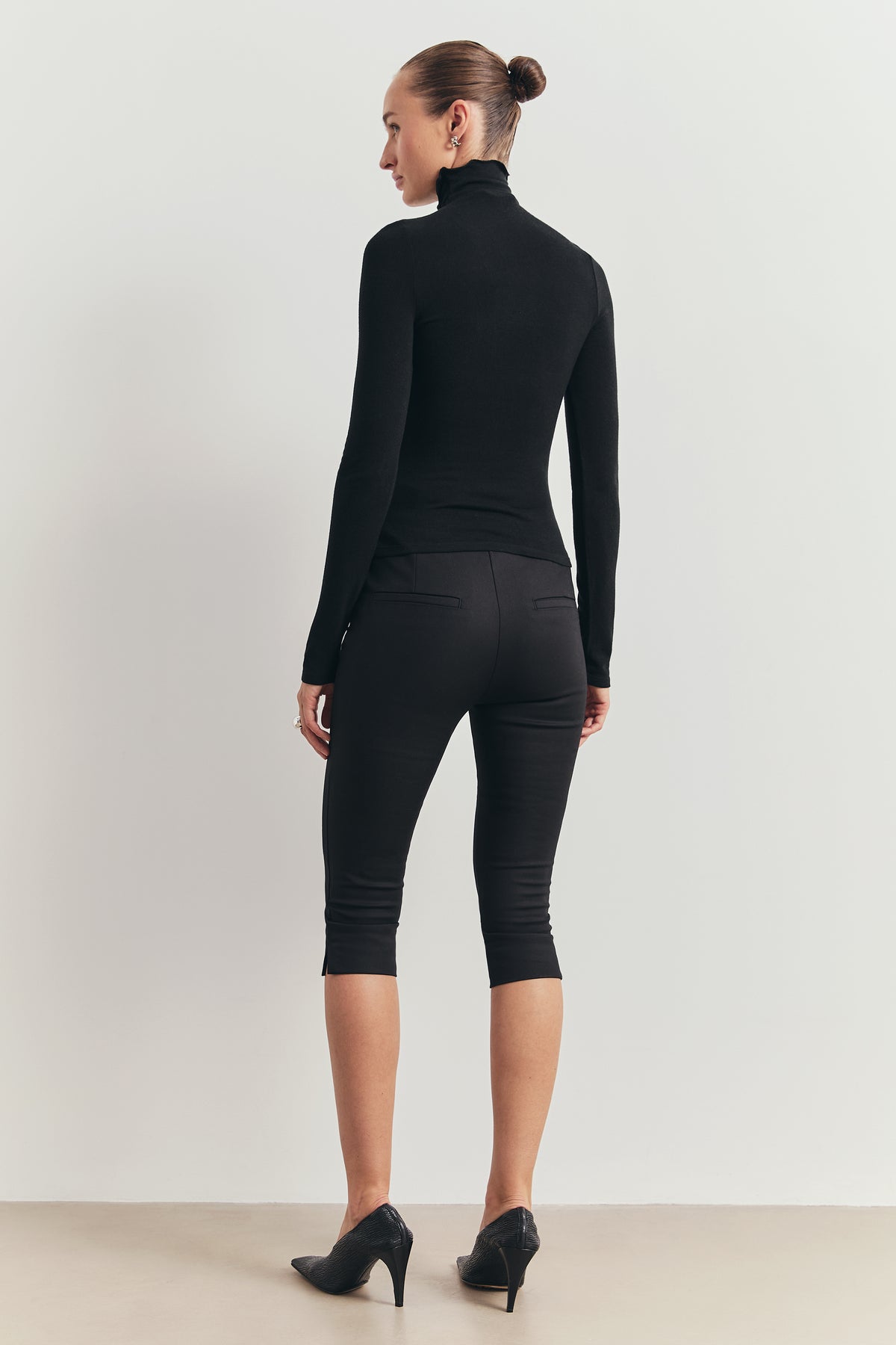 High Neck Longsleeve Top - Black