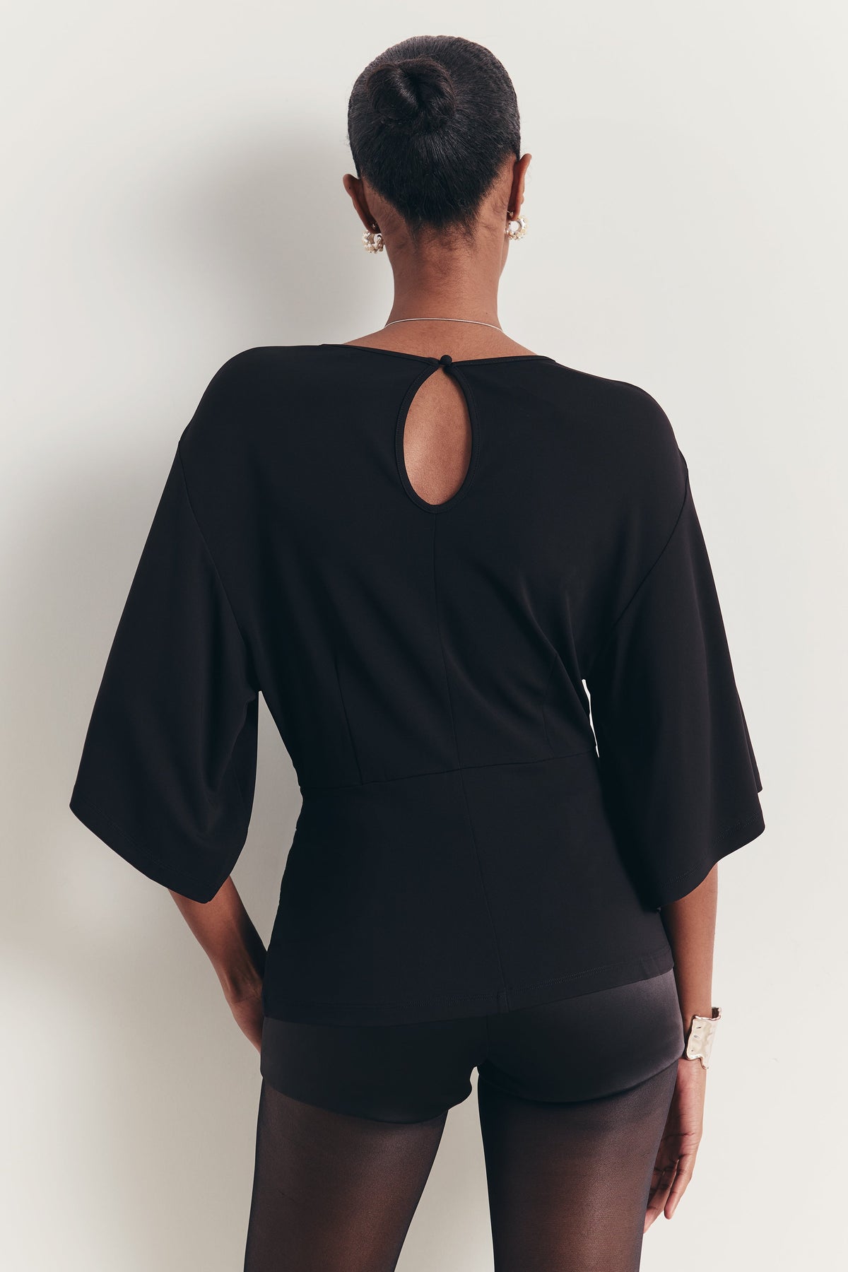 Gathered Knot Detail T-Shirt - Black